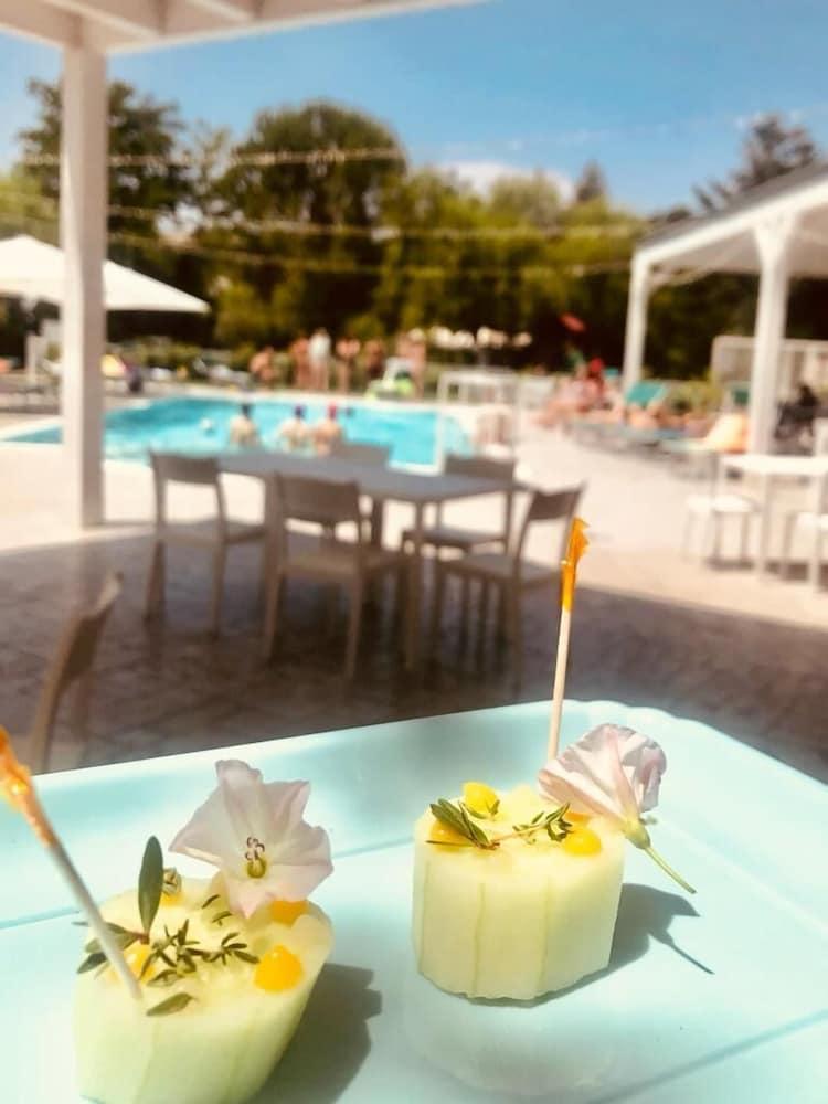 Hotel Santacroce Meeting Σουλμόνα Εξωτερικό φωτογραφία