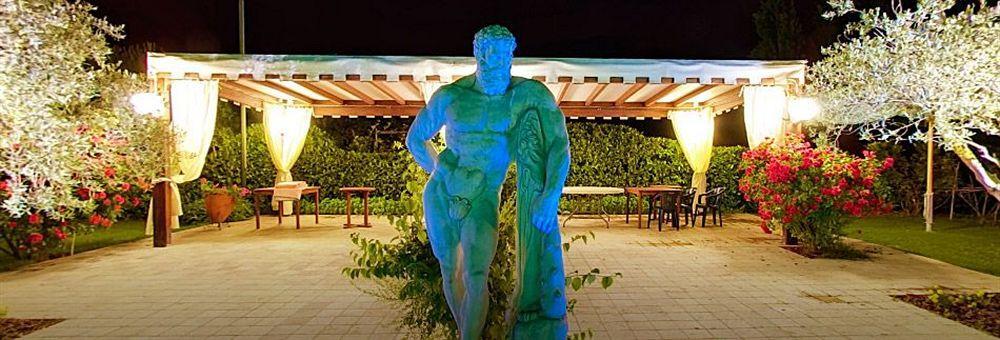 Hotel Santacroce Meeting Σουλμόνα Εξωτερικό φωτογραφία